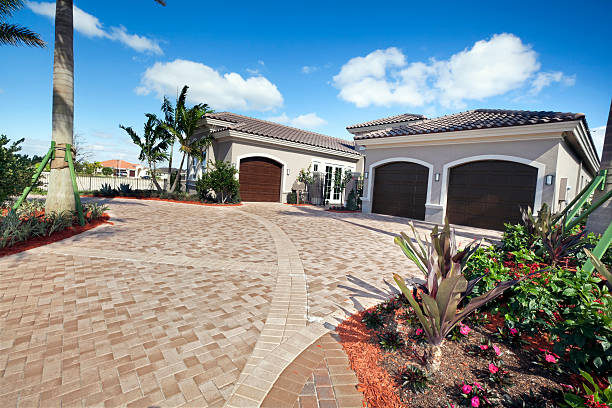  Henry, IL Driveway Pavers Pros